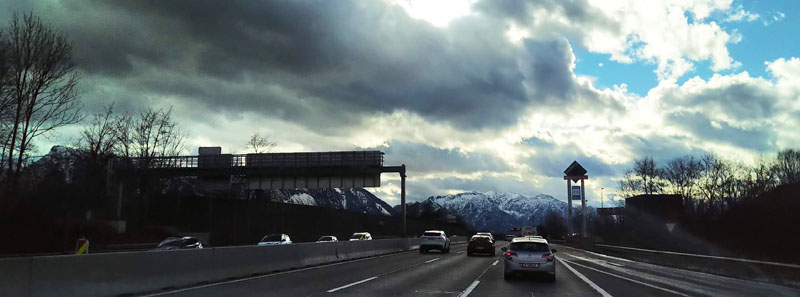 Prevoz paketov po avstrijski avtocesti proti Nemčiji